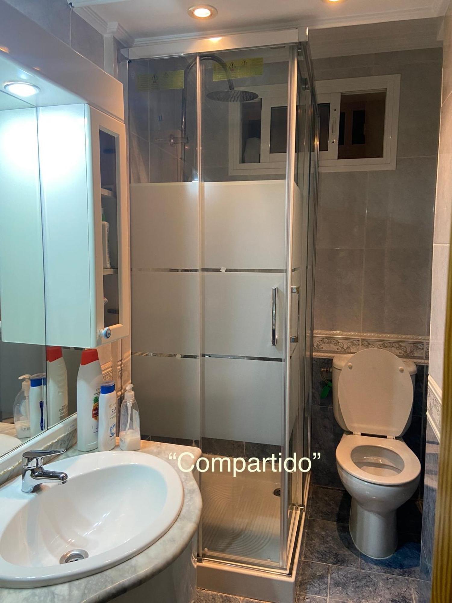 Habitacion Con Cama Matrimonial En Málaga Exterior foto