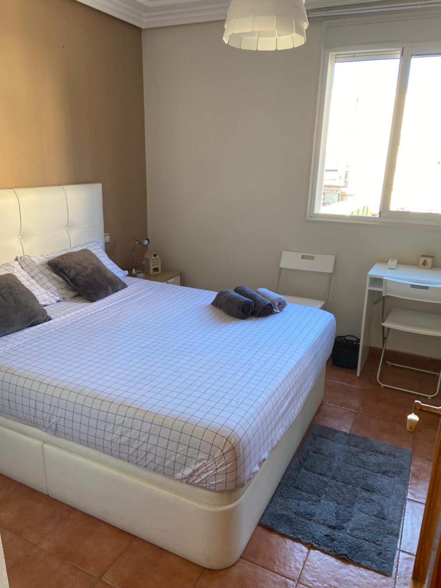 Habitacion Con Cama Matrimonial En Málaga Exterior foto